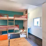 Hotelf1 Lille Metropole *