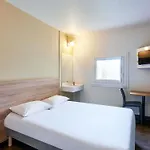 Hotelf1 Lille Metropole