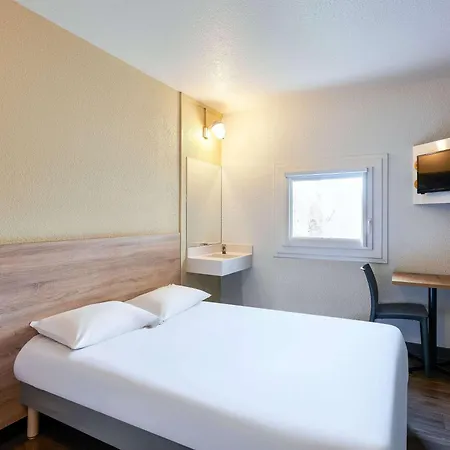 Hotelf1 Lille Metropole Hotel Mons-en-Baroeul