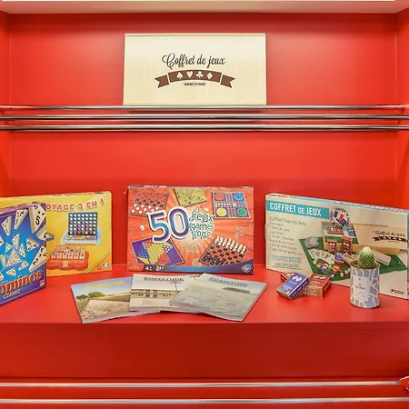 ホテル Hotelf1 Lille Metropole Mons-en-Baroeul