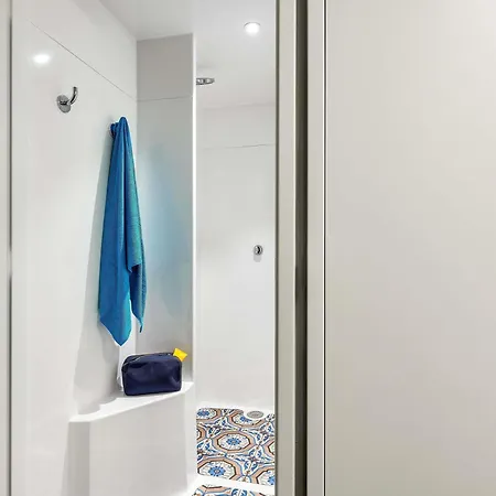 Hotelf1 Lille Metropole Szálloda