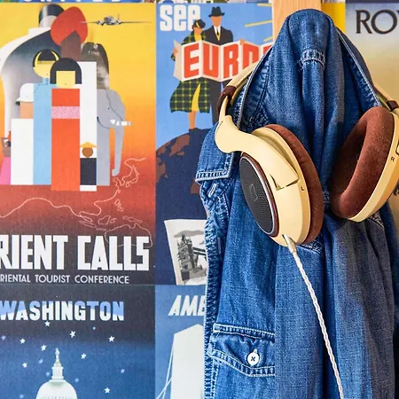 ホテル Hotelf1 Lille Metropole