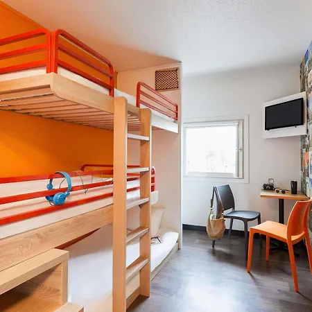 Hotelf1 Lille Metropole *