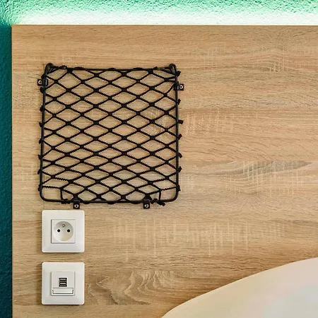 Hotelf1 Lille Metropole ホテル