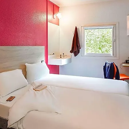 Hotelf1 Lille Metropole