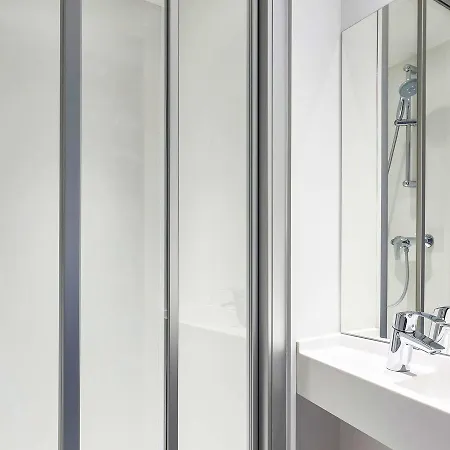 Hotelf1 Lille Metropole * Mons-en-Baroeul