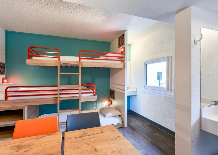 Hotelf1 Lille Metropole