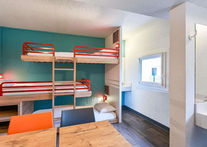 Hotelf1 Lille Metropole *