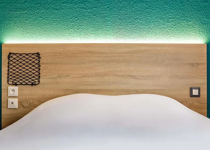 Hotelf1 Lille Metropole Hotel *