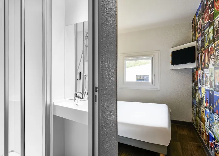 Hotelf1 Lille Metropole Hotel