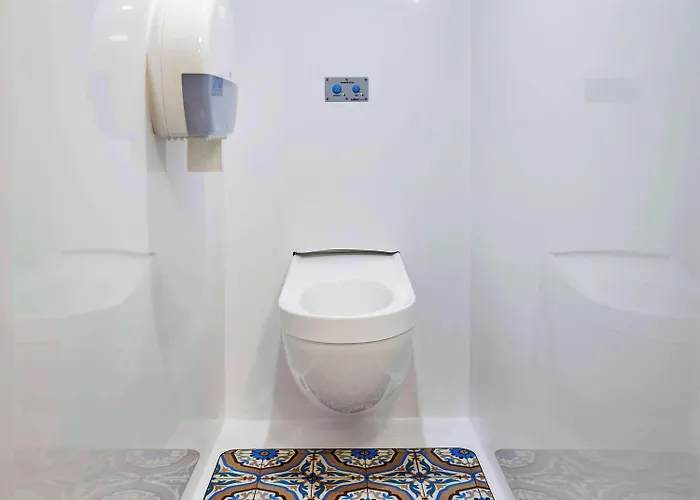 Hotelf1 Lille Metropole * Mons-en-Baroeul